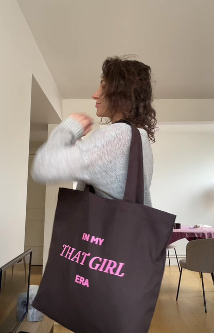 Big Tote Bag "In my that girl era" Brown